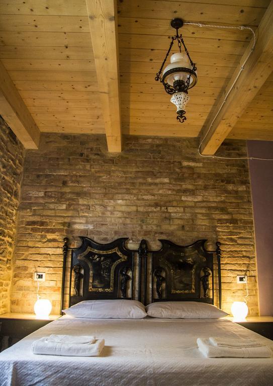 Le Viole B&B Mergo Cameră foto
