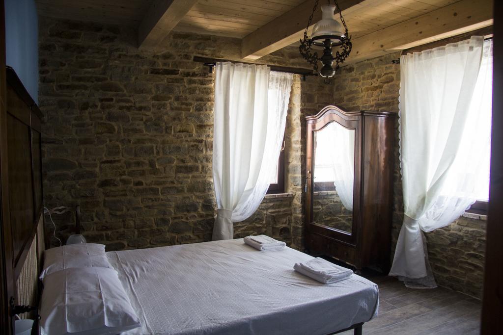 Le Viole B&B Mergo Cameră foto